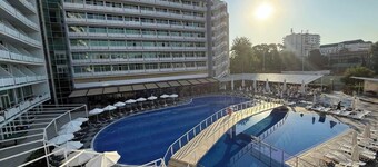Grand Hotel Nirvana - Sunny Beach