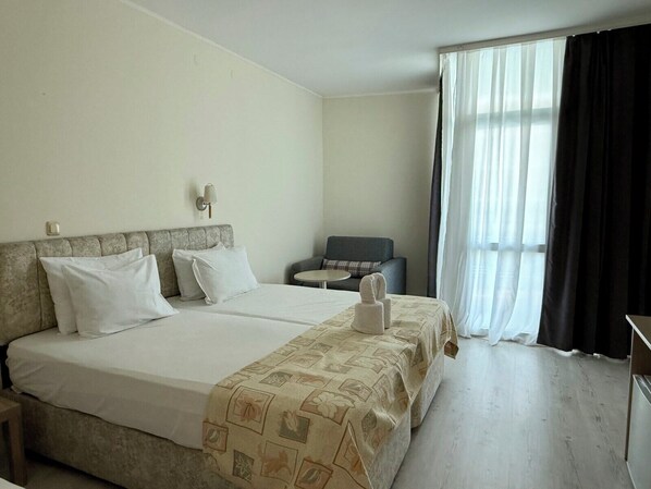 Deluxe Double Room, Balcony