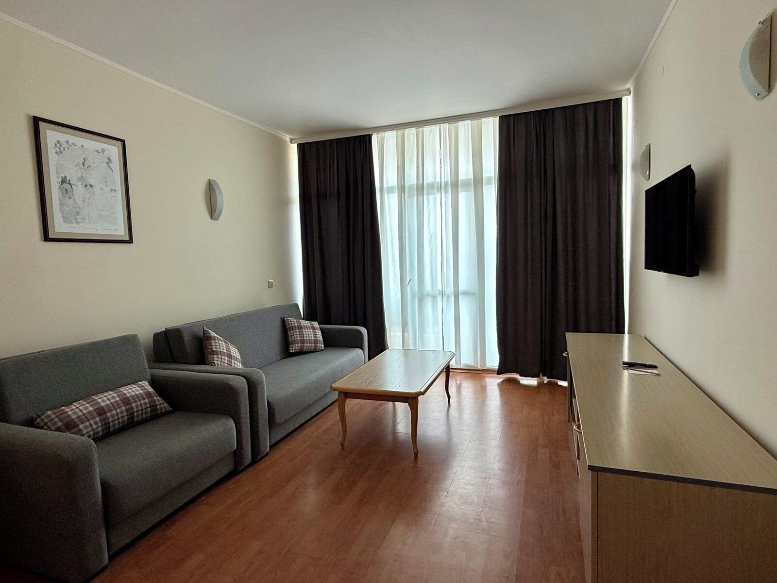 Standard-Apartment, Balkon | Wohnbereich