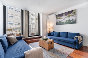 Living area - Downtown Apartment with Mezzanine and Terrace (Porto)