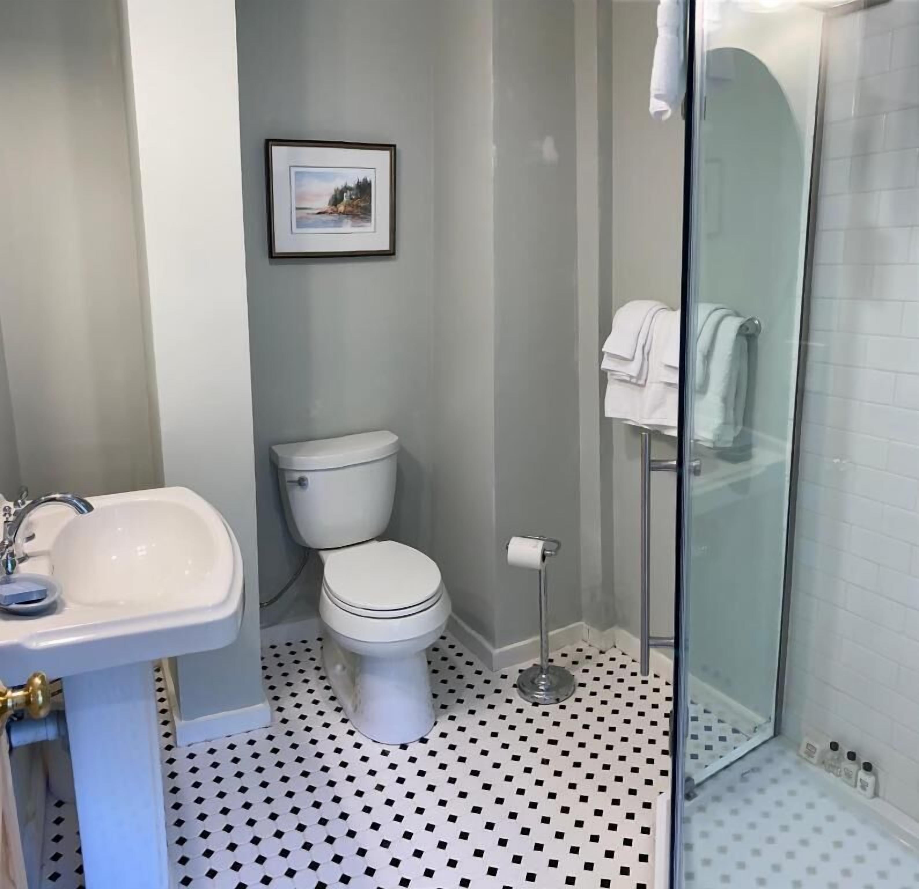 Double Room, Garden View | Bathroom