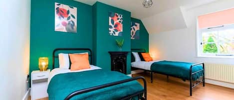 5 chambres, fer et planche Ă repasser, Wi-Fi, draps fournis