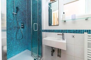 Dusche, Haartrockner
