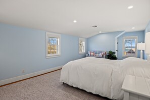 Room - Walk to Famous Chatham Lighthouse Beach (Chatham)