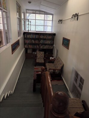 Interior - Burra Bungalow 2-bedroom Annexe (Mussoorie)