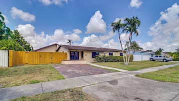 House (4 Bedrooms) | Bahagian dalam