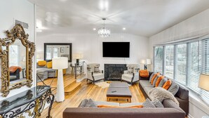 Rumah (5 Bedrooms) | Interior
