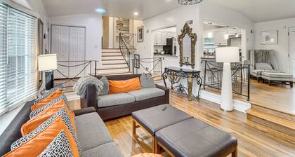 Group Getaway! Modern Silver Spring Home w/ Yard