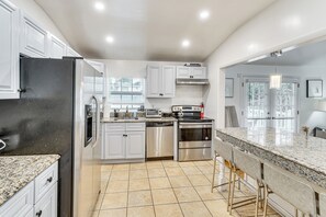 Interior - Group Getaway! Modern Silver Spring Home w/ Yard (Silver Spring)