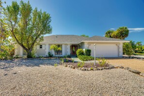 Interior - Modern Canal-front Gem w/ Lanai + Dock in Sanibel (Sanibel)