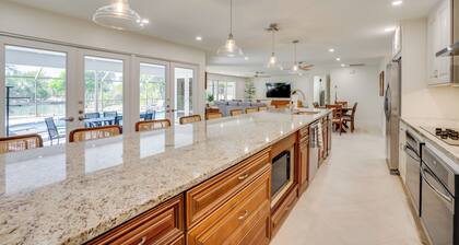 Modern Canal-front Gem w/ Lanai + Dock in Sanibel