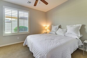 Interior - Luxe 55-plus Retreat 4 Mi to Golf Club of Estrella (Goodyear)