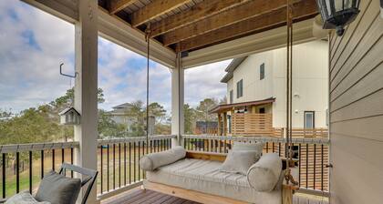 Near Cape Fear River! Relaxing Getaway w/ Views