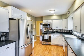 Nhà (4 Bedrooms) | Nội thất