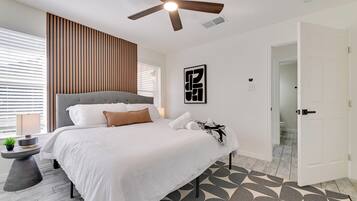 Apartment (1 Bedroom) | Interior