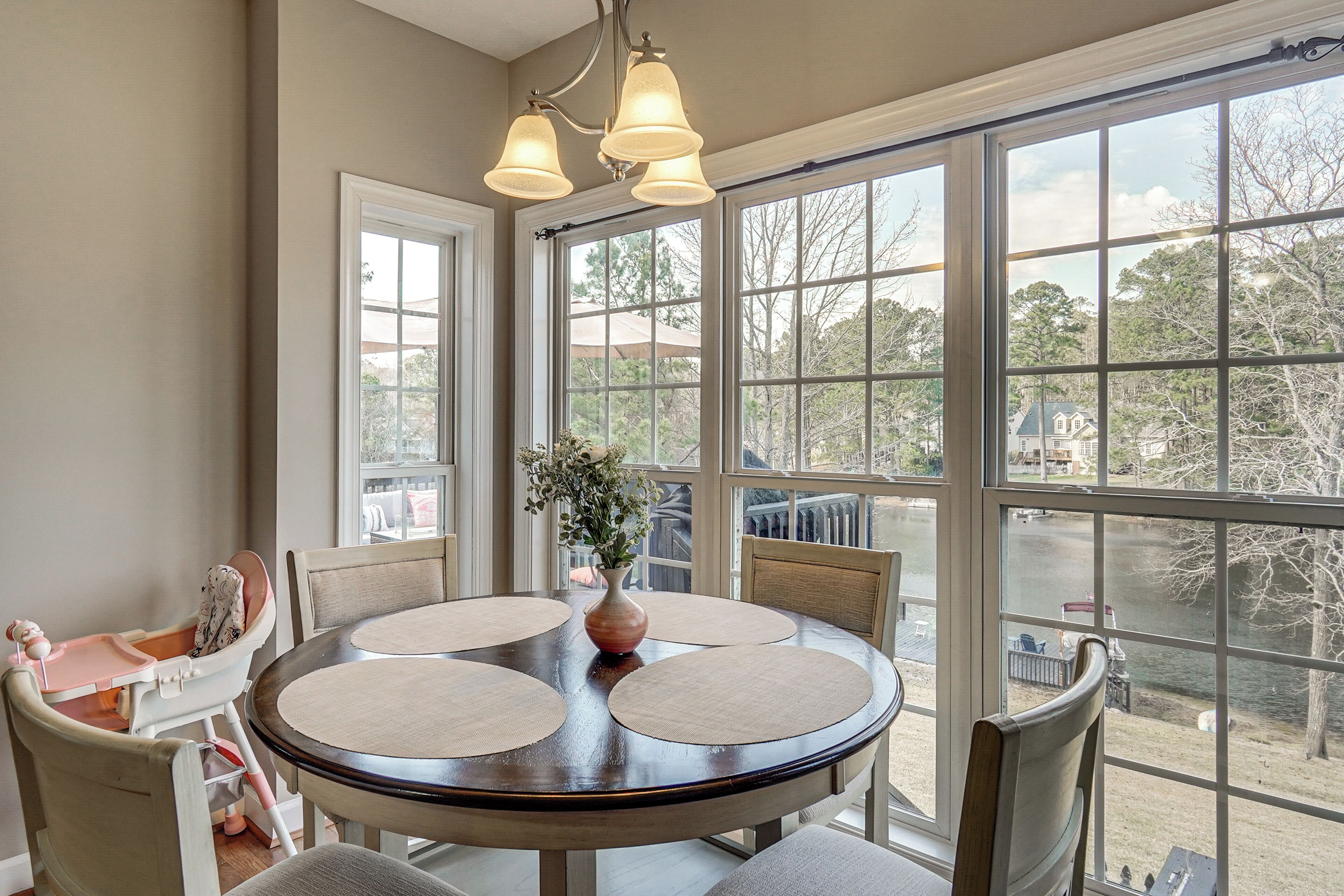 House (4 Bedrooms) | Interior