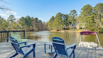 House (4 Bedrooms) | Front of property