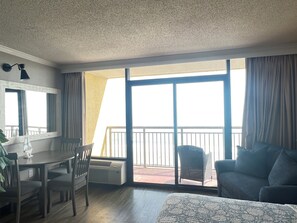 Smart TV - Rent Ready Beautiful Unit in Caravelle in Myrtle Beach! (Myrtle Beach)