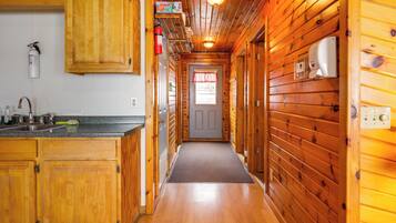 Nhà (2 Bedrooms) | Nội thất