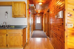 Interior - Fish, Float & Ride the Trails! Northwoods Retreat (Pearson)