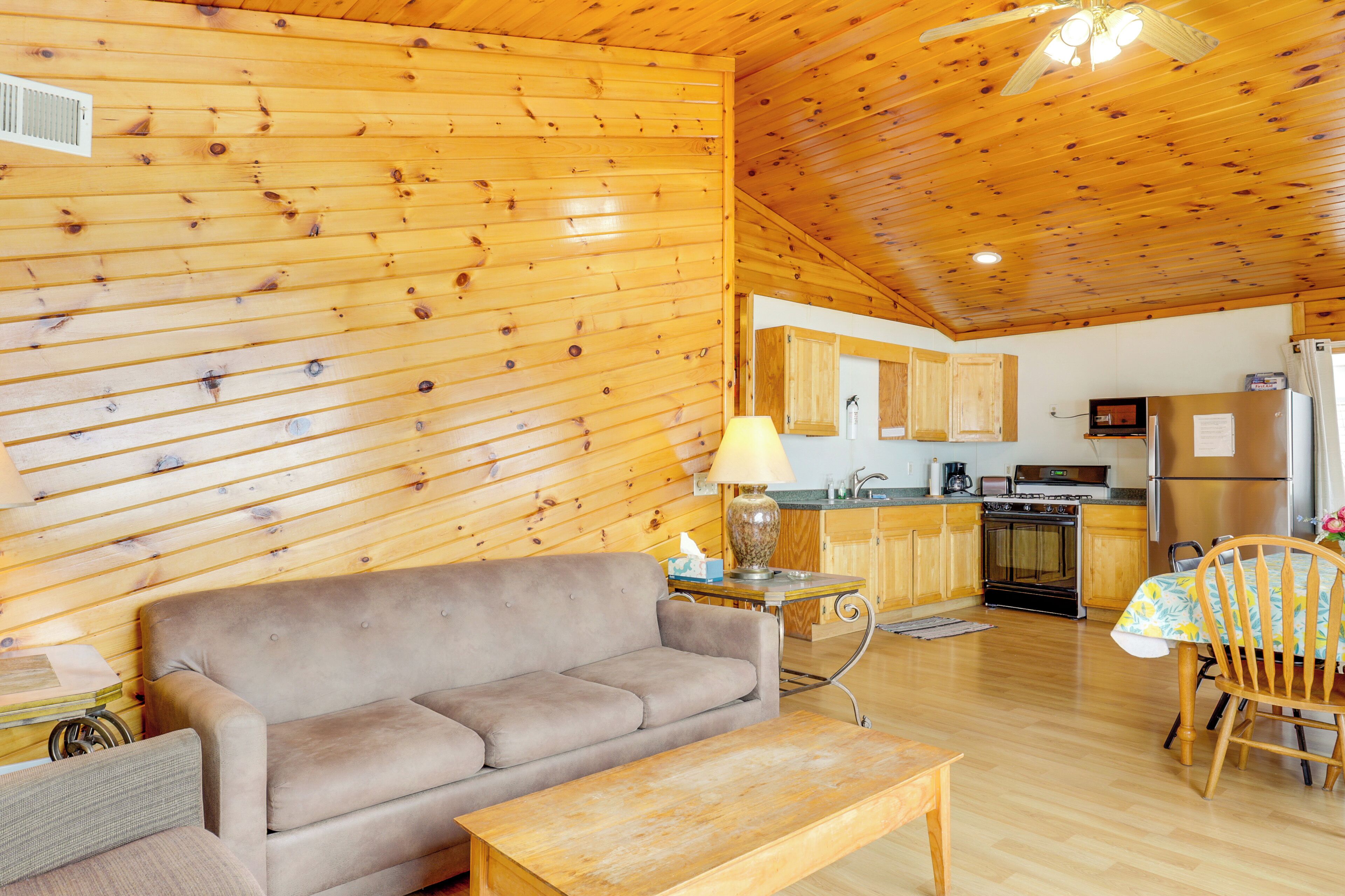 المنشأة من الداخل