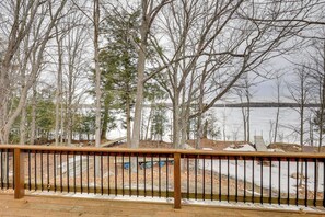 House (3 Bedrooms) | Interior - Lakefront Duplex in Northwoods: Anglers Haven! (Pearson)