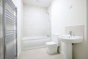 Phòng, 1 phòng ngủ | Phòng tắm