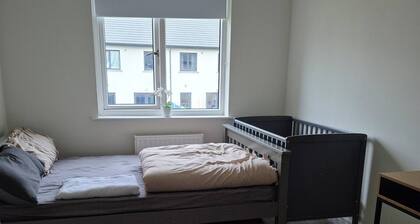 Room-cozy & Peaceful Retreat Near Dublin
