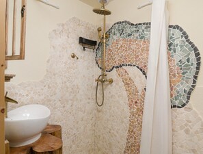 Apartment | Badezimmer | Dusche