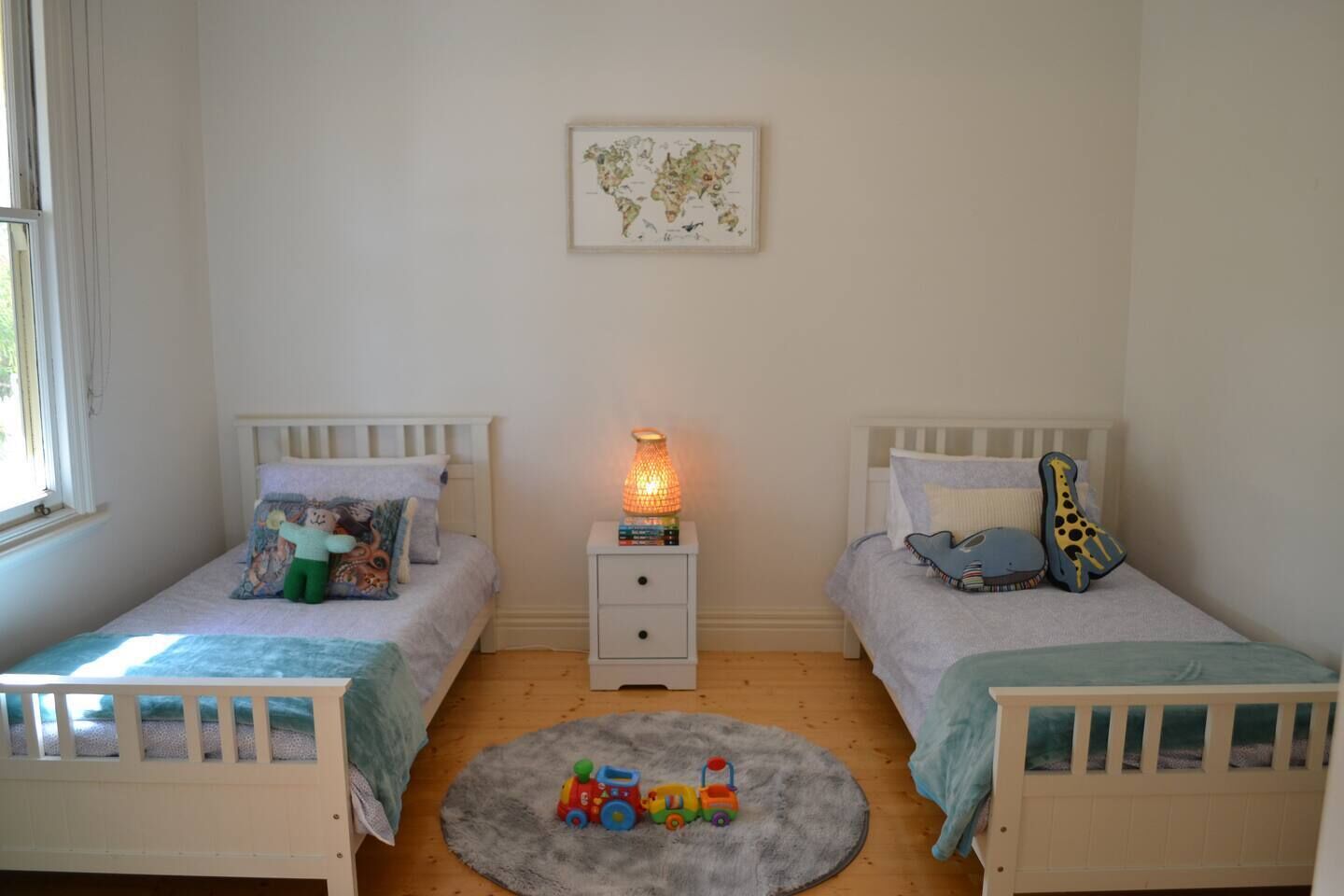 3 bedrooms, iron/ironing board, travel cot, free WiFi