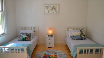 3 bedrooms, iron/ironing board, travel cot, free WiFi