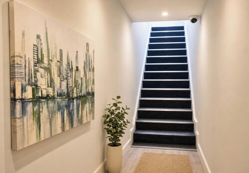 Williamson Suites