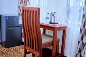 Deluxe Double or Twin Room, Hill View | Interior - SUMNI HOTEL (Arusha)