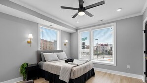 5 bedrooms, desk, iron/ironing board, WiFi - Elegant 5BR Condo+ Florida Ave | Room for Everyone (Washington)
