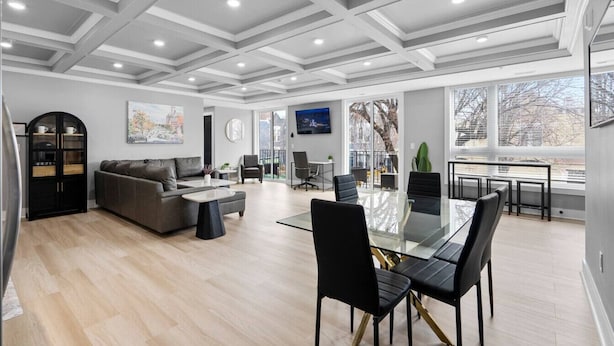 TV - Elegant 5BR Condo+ Florida Ave | Room for Everyone (Washington)