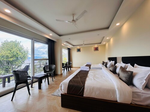 Hotel JS Inn Mussoorie