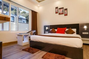 Desk, free WiFi - Hotel JS Inn Mussoorie (Mussoorie)