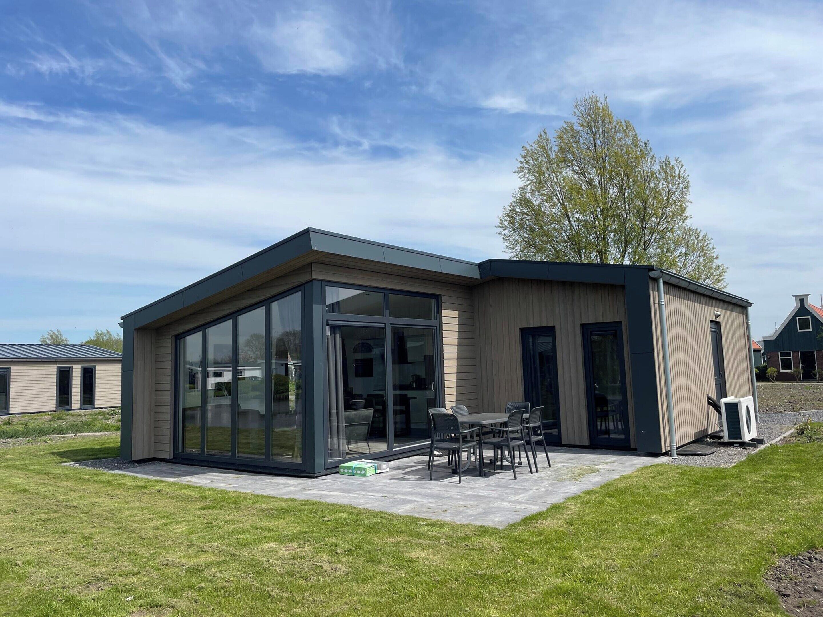 House | Bahagian luar