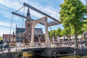 House | Pemandangan dari hartanah