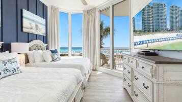 Condo, 3 Bedrooms | 3 bedrooms, iron/ironing board, WiFi (free)