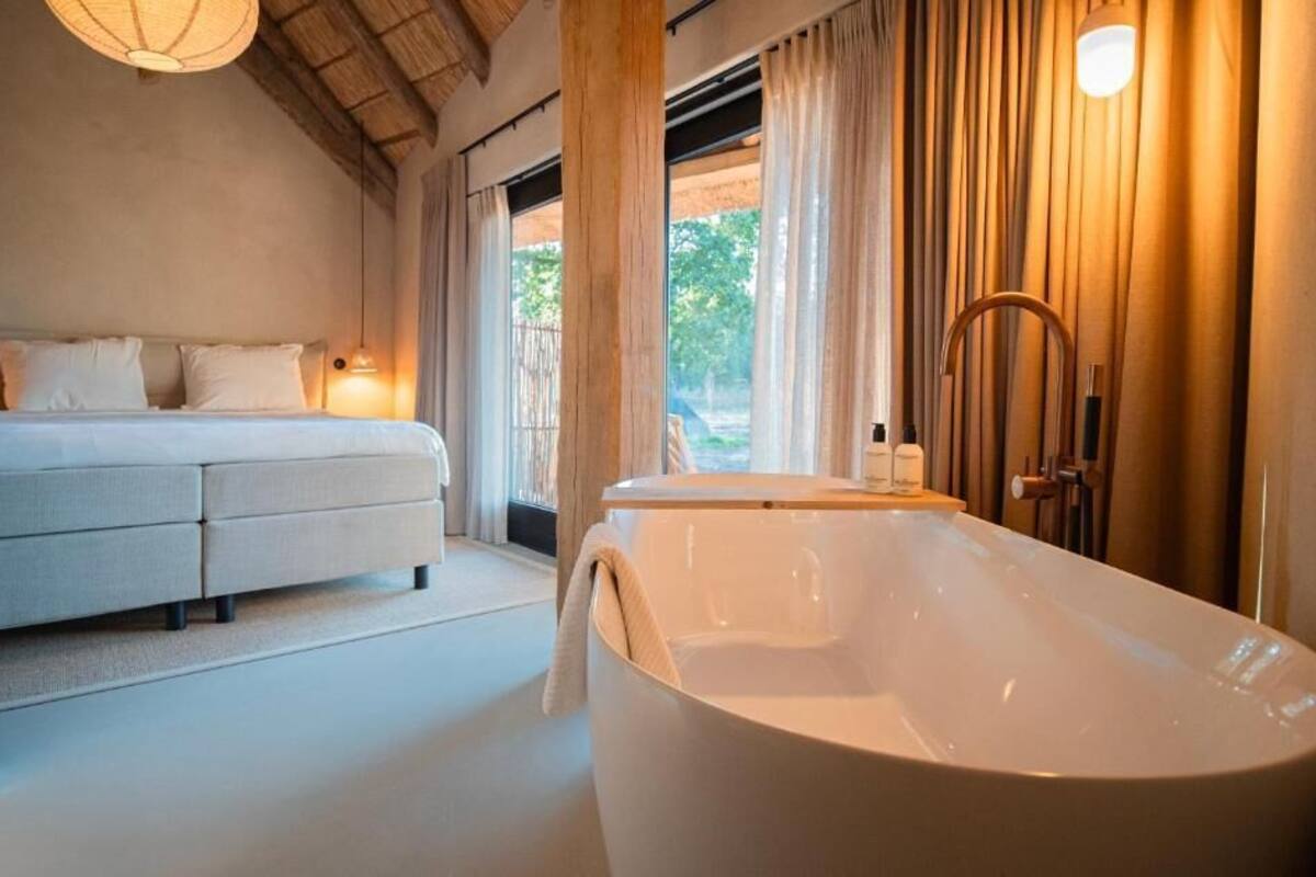 ห้องดีลักซ์ดับเบิล, วิวสวน