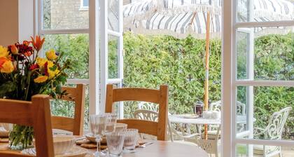 The Stables Banham Cottages