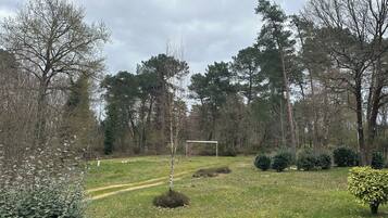 Enceinte de lâhĂ©bergement