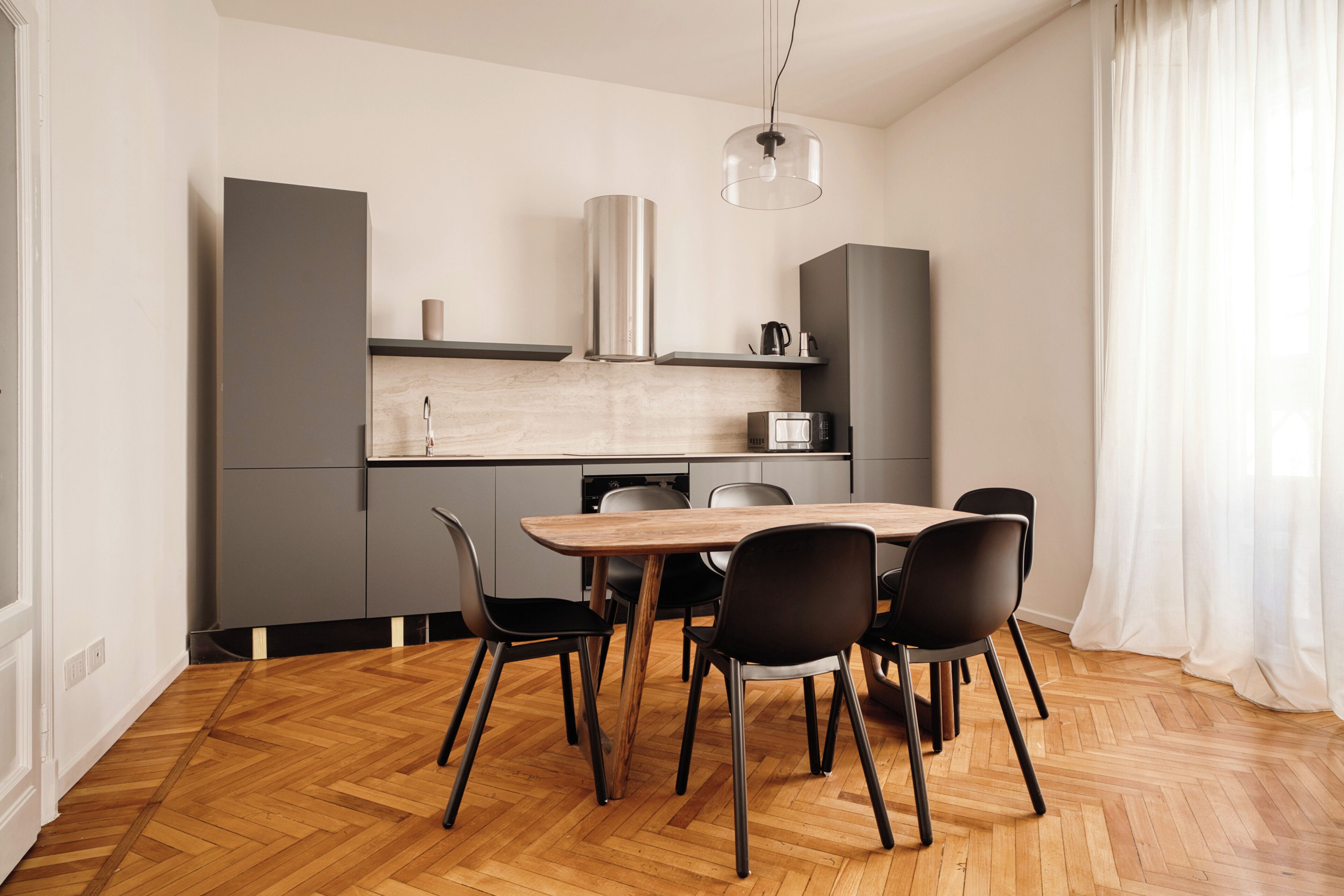 Family Apartment, 2 Bedrooms | Private kitchen | Fridge, microwave, oven, stovetop