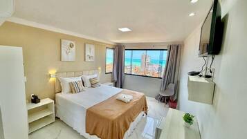 Kamar Double Deluks, pemandangan laut terbatas