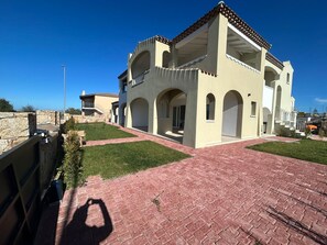 Exterior - Siren's Cove Retreat just 500 m from the sea on foot (Budoni)