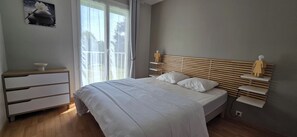 2 Schlafzimmer, Bügeleisen/Bügelbrett, Reisekinderbett, kostenloses WLAN