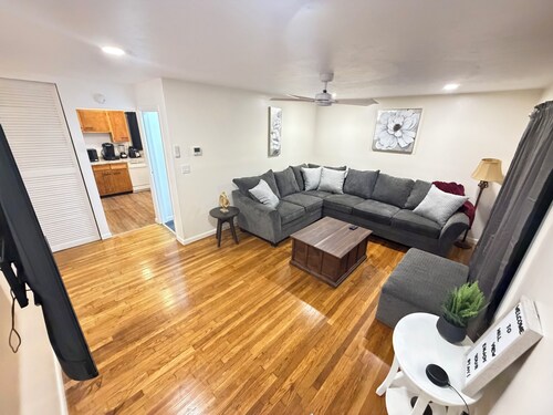 Hillview - 3-bedroom house in peaceful Dunbar