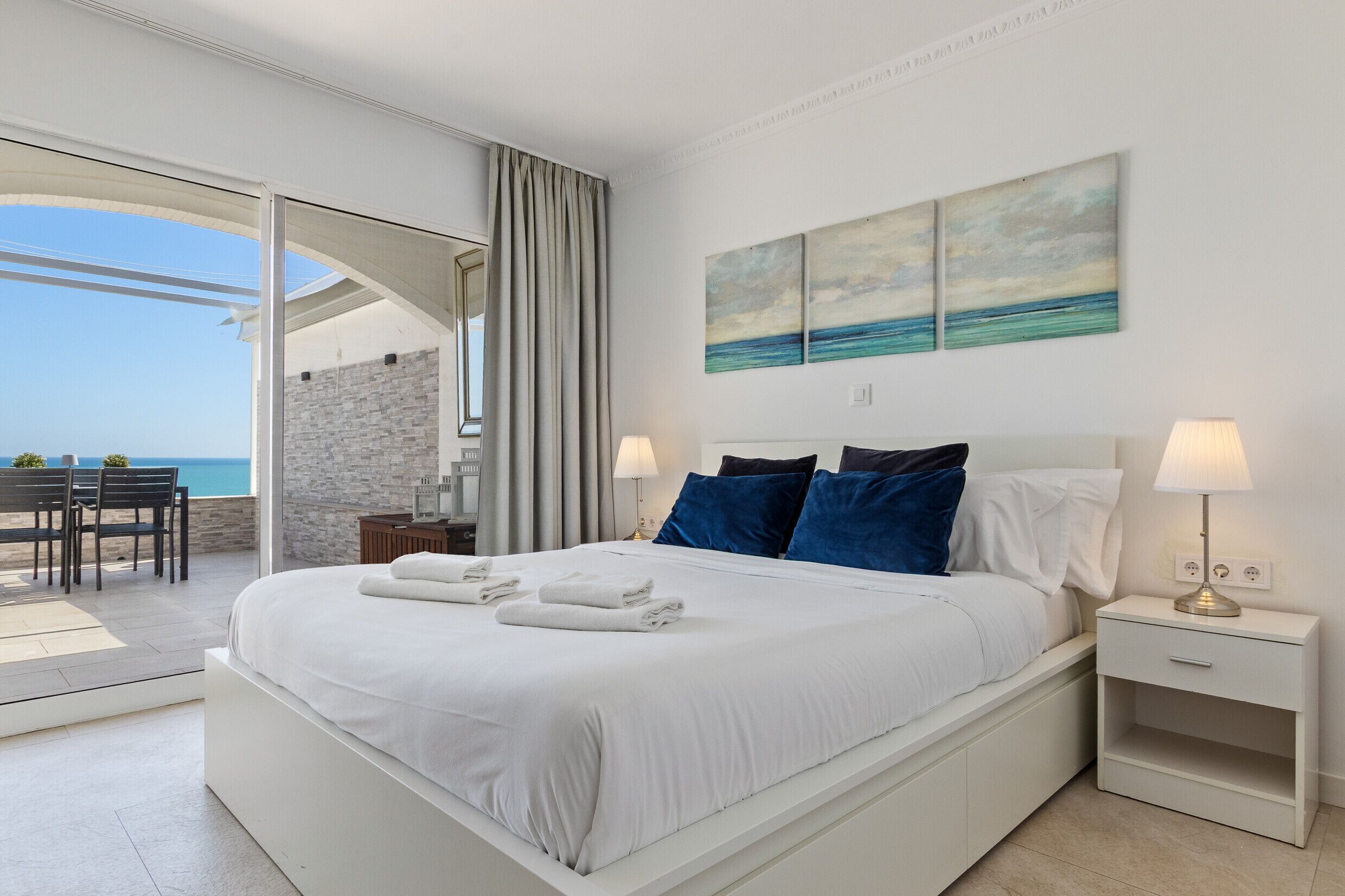 1 chambre, fer et planche à repasser, lit parapluie, Wi-Fi gratuit