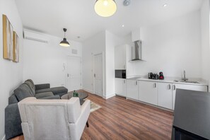 Superior Apartment, Non Smoking | Living area - The Beauchamp Residences (London)